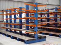 Advantages & Disadvantages of Cantilever Pallet Racking